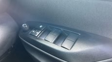 Toyota Yaris Cross 1.5 Hybrid Design 5dr CVT Hybrid Estate